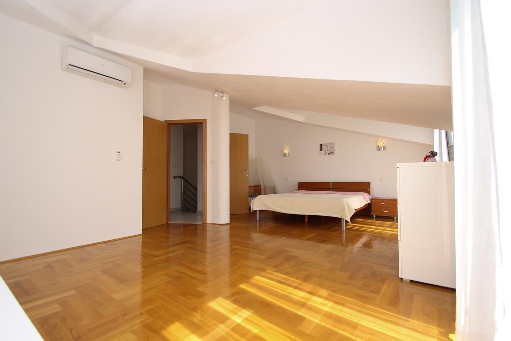 Apartman Dominik Trogir Zewnętrze zdjęcie