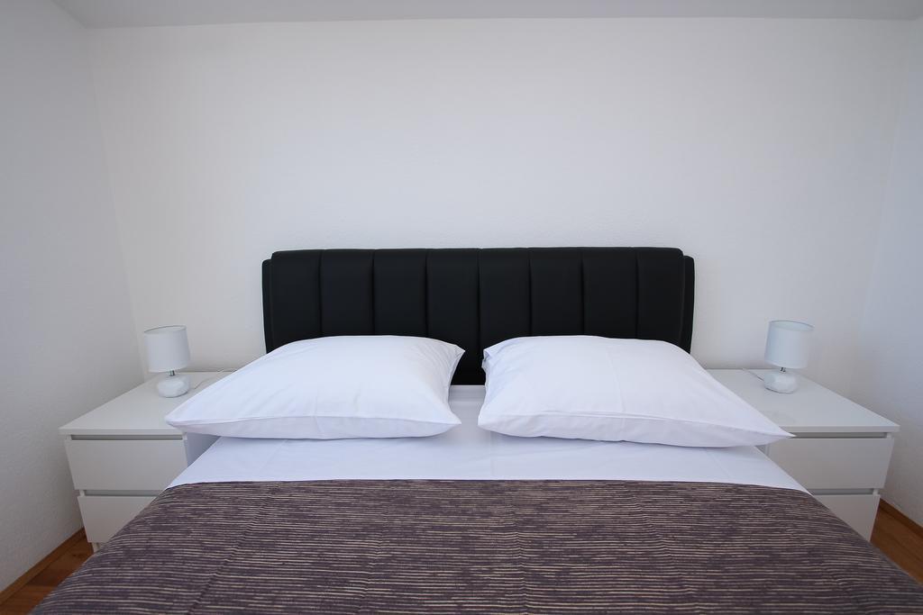 Apartman Dominik Trogir Zewnętrze zdjęcie