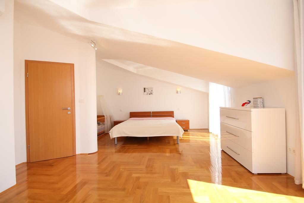 Apartman Dominik Trogir Zewnętrze zdjęcie